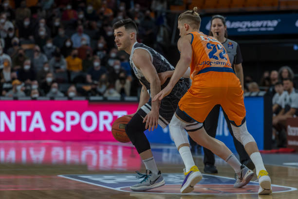 越来越多的 越来越多的